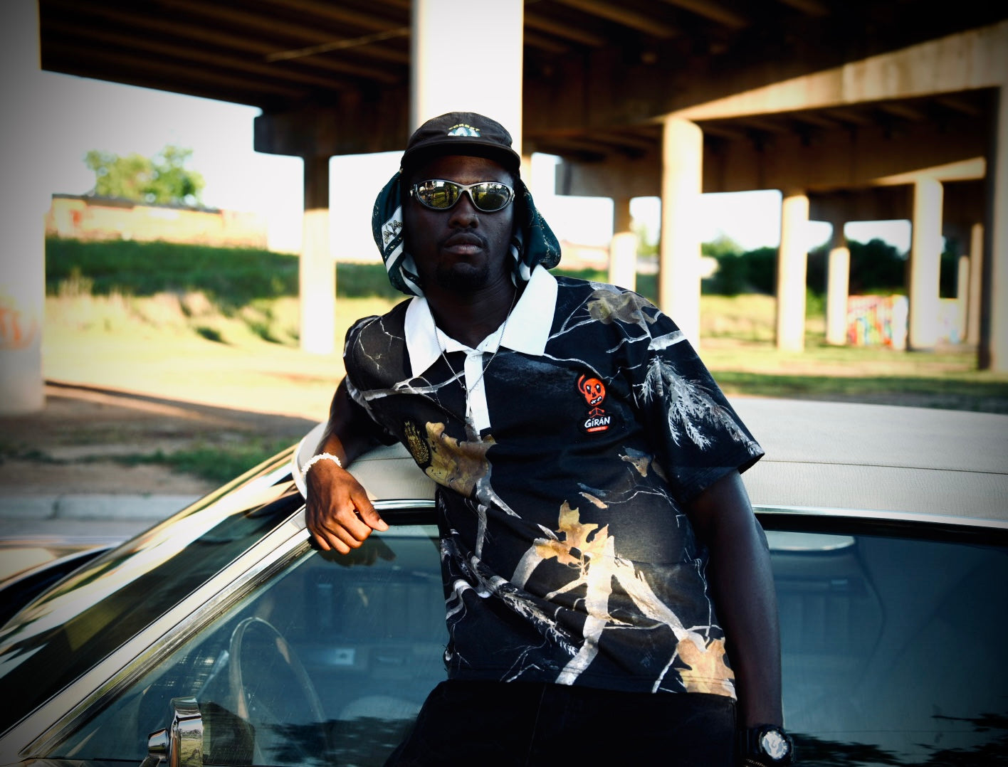 GÍRÁN “Midnight Drift” Performance Polo